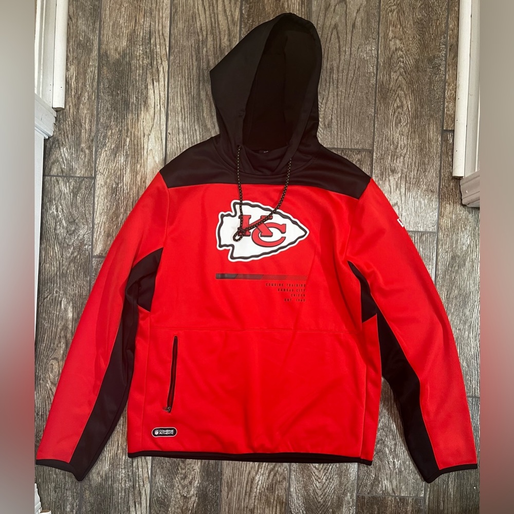 NFL KC Chiefs pullover sweatshirt, men’s size L